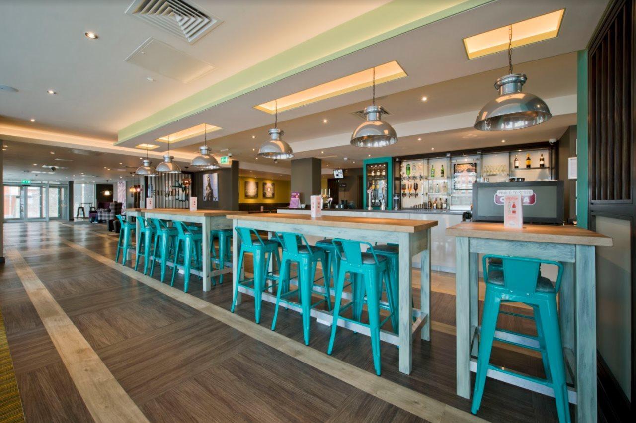 Premier Inn Leeds City Centre Extérieur photo