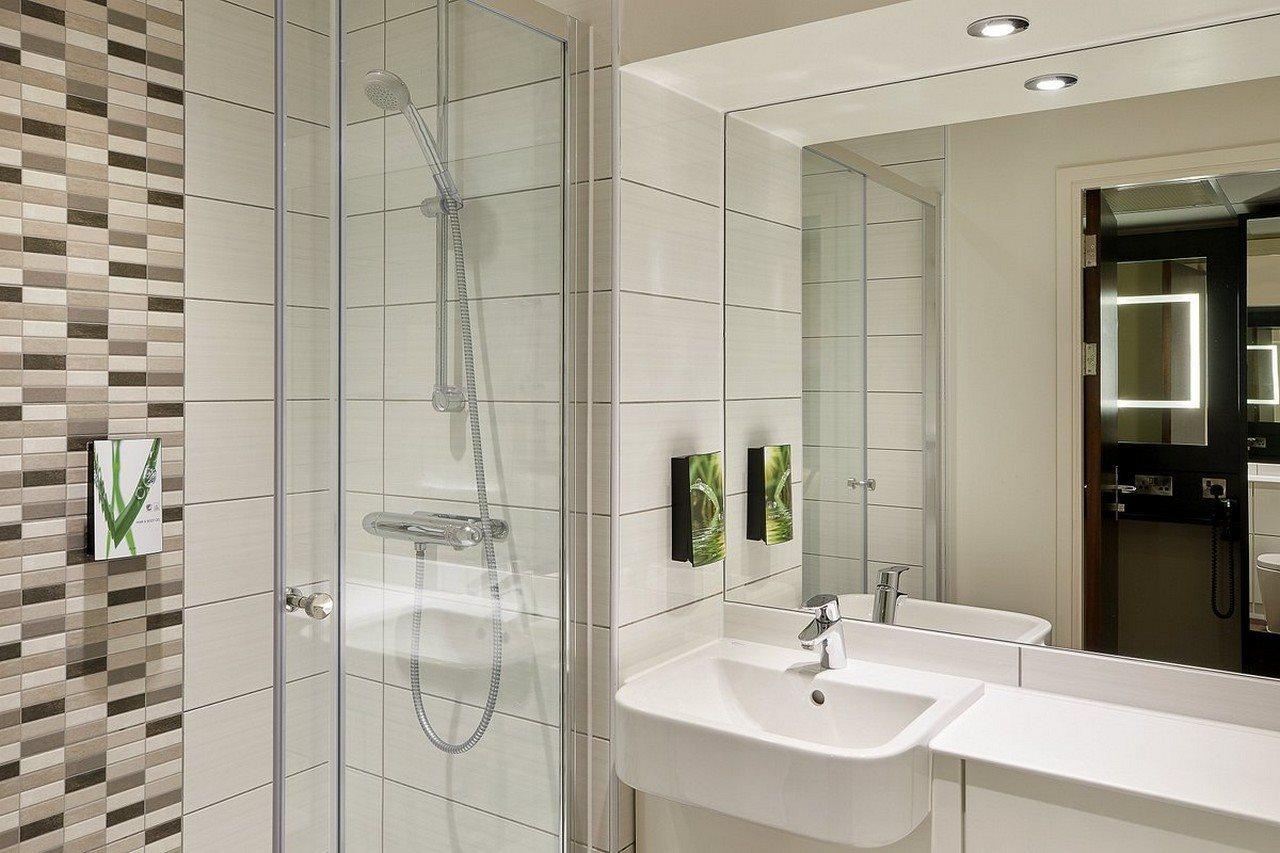 Premier Inn Leeds City Centre Extérieur photo